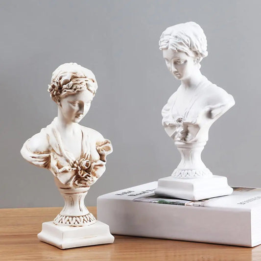 Half Venus Head Bust - Elegant Home Sculpture