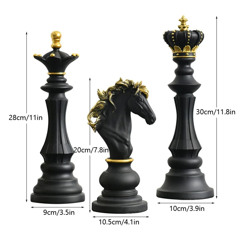 Missouri Chess Figurine Set